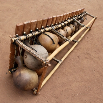 Set of tuned calabashes for pentatonic balafon
