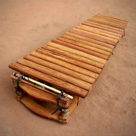 22-key guinean style balafon without visible rope